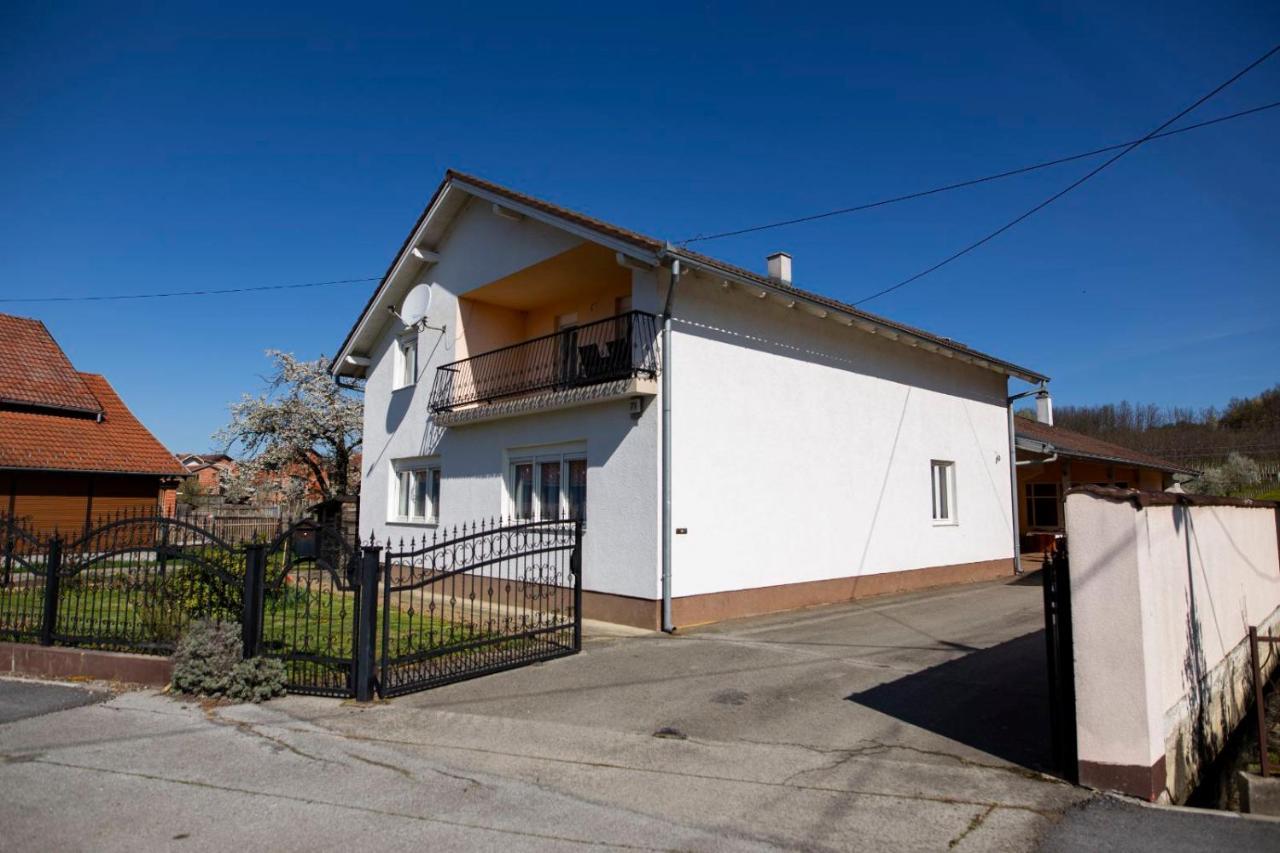 Villa Papuk Vocin 外观 照片
